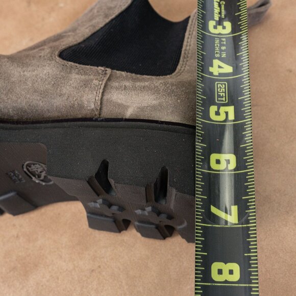 Sofft Women Samira Grey Distressed Suede Chelsea Lug Ankle Boots size 8 - Picture 6 of 8